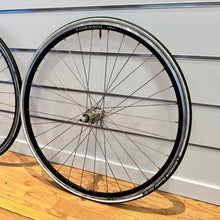 Carica l'immagine nel visualizzatore di Gallery, Ambrosio Colnago
