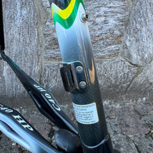 Carica l'immagine nel visualizzatore di Gallery, Colnago C40 HP World Champion
