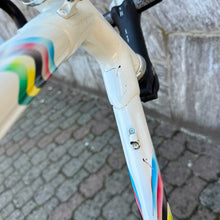 Carica l'immagine nel visualizzatore di Gallery, Colnago C40 HP World Champion
