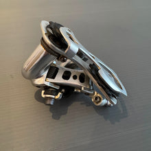 Carica l'immagine nel visualizzatore di Gallery, Campagnolo Record 10s
