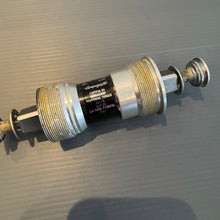 Carica l'immagine nel visualizzatore di Gallery, Campagnolo Record 10s
