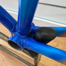 Carica l'immagine nel visualizzatore di Gallery, Colnago Master Mapei
