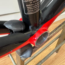 Carica l'immagine nel visualizzatore di Gallery, Colnago Scandium Strada
