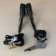 Carica l'immagine nel visualizzatore di Gallery, Sram Red Etap
