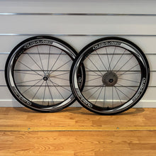 Carica l'immagine nel visualizzatore di Gallery, Shimano Dura Ace WH-7850
