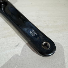Carica l'immagine nel visualizzatore di Gallery, Campagnolo Record Titanium 10s
