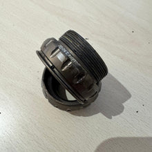 Carica l'immagine nel visualizzatore di Gallery, Campagnolo Record Titanium 10s
