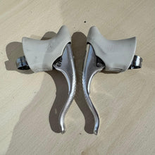 Carica l'immagine nel visualizzatore di Gallery, Campagnolo C Record 2nd generation
