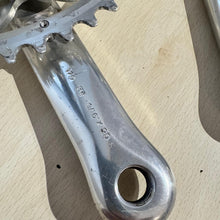 Carica l'immagine nel visualizzatore di Gallery, Campagnolo C Record 2nd generation
