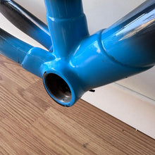 Carica l'immagine nel visualizzatore di Gallery, Colnago Extreme Power
