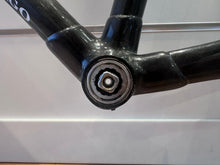 Carica l'immagine nel visualizzatore di Gallery, Colnago C50 HP
