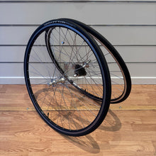 Carica l'immagine nel visualizzatore di Gallery, Ambrosio Evolution TQB - Campagnolo Record hubs
