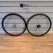 Carica l'immagine nel visualizzatore di Gallery, Ambrosio Evolution TQB - Campagnolo Record hubs
