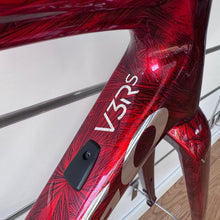 Carica l'immagine nel visualizzatore di Gallery, Colnago V3Rs Frozen
