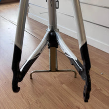 Carica l'immagine nel visualizzatore di Gallery, Colnago C59 Italia
