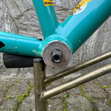 Carica l&#39;immagine nel visualizzatore di Gallery, Bianchi SL3 AluCarbon
