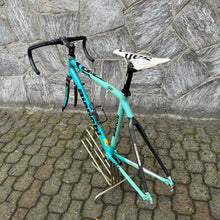 Carica l&#39;immagine nel visualizzatore di Gallery, Bianchi SL3 AluCarbon
