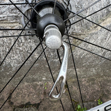 Carica l&#39;immagine nel visualizzatore di Gallery, Campagnolo Eurus Carbon
