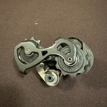 Carica l&#39;immagine nel visualizzatore di Gallery, Campagnolo Record Titanium
