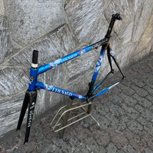 Carica l&#39;immagine nel visualizzatore di Gallery, Colnago C40 HP
