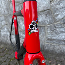 Carica l'immagine nel visualizzatore di Gallery, Colnago C64
