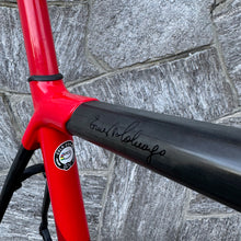 Carica l'immagine nel visualizzatore di Gallery, Colnago C64
