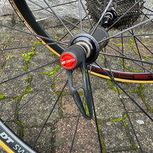 Carica l&#39;immagine nel visualizzatore di Gallery, DT Swiss RC38 C Spline
