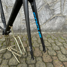 Carica l&#39;immagine nel visualizzatore di Gallery, Focus Izalco Max
