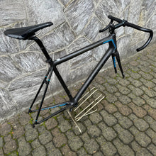 Carica l&#39;immagine nel visualizzatore di Gallery, Focus Izalco Max
