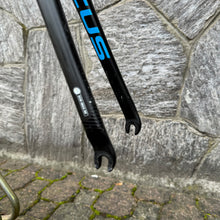 Carica l&#39;immagine nel visualizzatore di Gallery, Focus Izalco Max
