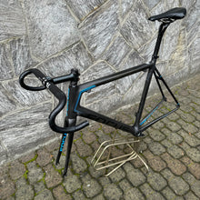 Carica l&#39;immagine nel visualizzatore di Gallery, Focus Izalco Max

