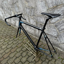 Carica l&#39;immagine nel visualizzatore di Gallery, Focus Izalco Max
