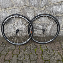 Carica l&#39;immagine nel visualizzatore di Gallery, Fulcrum Racing 1
