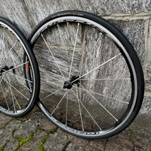 Carica l&#39;immagine nel visualizzatore di Gallery, Fulcrum Racing 1
