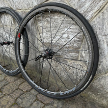 Carica l&#39;immagine nel visualizzatore di Gallery, Fulcrum Racing Zero Carbon

