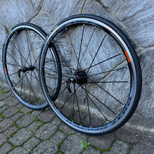 Carica l&#39;immagine nel visualizzatore di Gallery, Fulcrum Racing Zero
