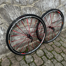 Carica l&#39;immagine nel visualizzatore di Gallery, Fulcrum Racing Zero
