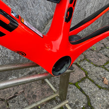 Carica l'immagine nel visualizzatore di Gallery, Cannondale Supersix
