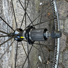 Carica l&#39;immagine nel visualizzatore di Gallery, Mavic Cosmic Carbone SL
