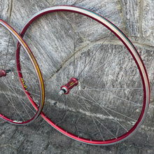 Carica l'immagine nel visualizzatore di Gallery, Mavic Helium
