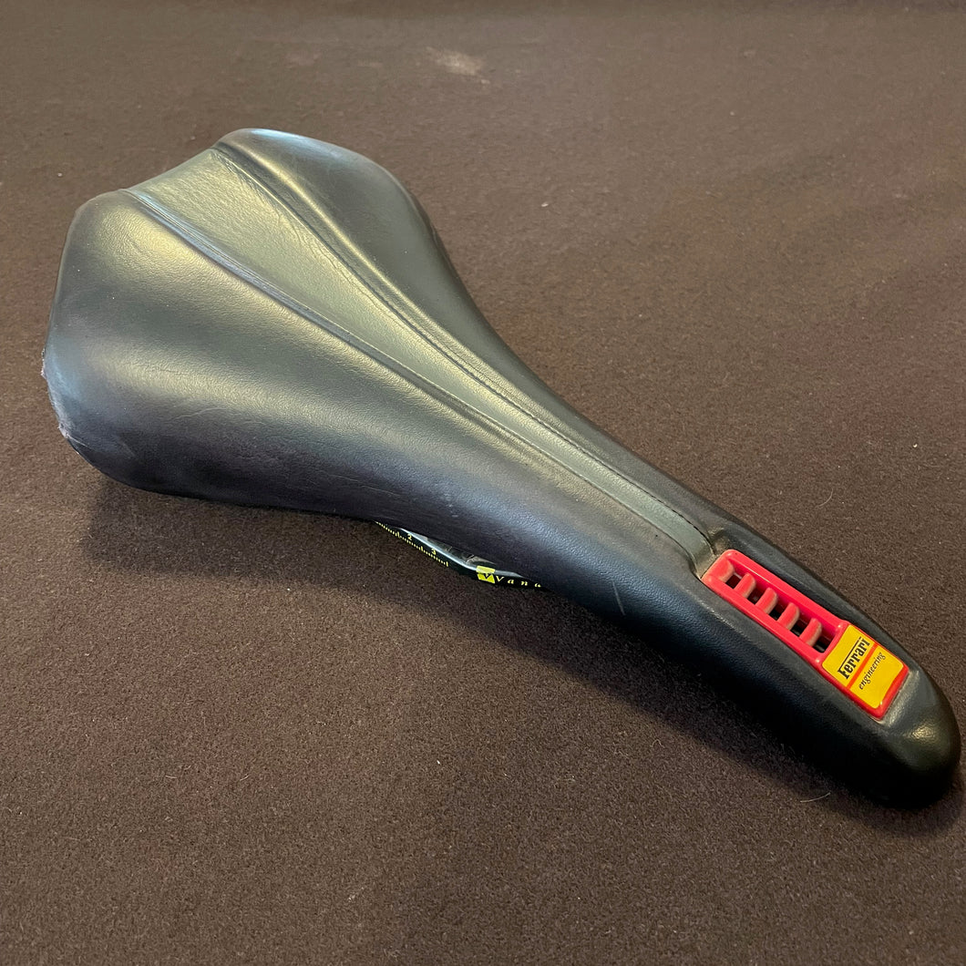 Selle Italia Novus Ferrari