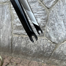 Carica l&#39;immagine nel visualizzatore di Gallery, Trek Emonda SLR
