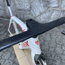 Carica l&#39;immagine nel visualizzatore di Gallery, Trek Madone 9.9 RSL
