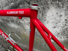 Carica l&#39;immagine nel visualizzatore di Gallery, Huni - Icaro Extralight Aluminium 7020

