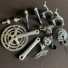 Carica l&#39;immagine nel visualizzatore di Gallery, Campagnolo Record Titanium 10s
